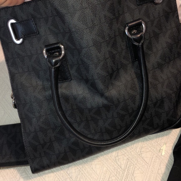 Michael Kors purse and wallet - Picture 3 of 6